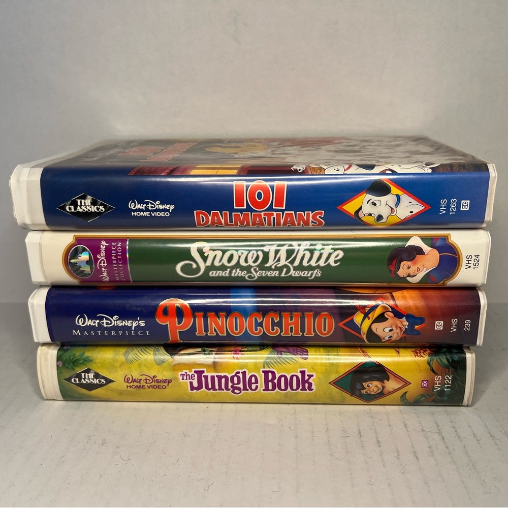 Disney VHS Collection - 101 Dalmatians, Snow White, Pinocchio, Jungle Book